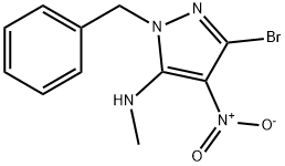 N-(1-benzyl-3-bromo-4-nitro-1H-pyrazol-5-yl)-N-methylamine 结构式