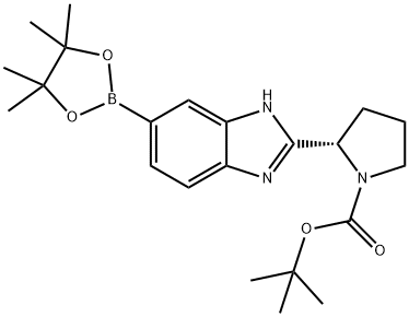 (S)-tert-butyl 2-(6-(4,4,5,5-tetramethyl-1,3,2-dioxaborolan-2-yl)-1H-benzo[d]imidazol-2-yl)pyrrolidine-1-carboxylate 结构式