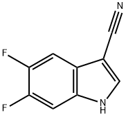 5,6-二氟-1H-吲哚-3-甲腈 结构式