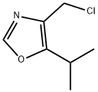 4-(chloromethyl)-5-(propan-2-yl)-1,3-oxazole 结构式