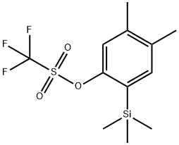 4,5-二甲基-2-(三甲基甲硅基)苯基 三氟甲磺酸酯 结构式