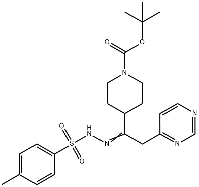 (E)-叔-丁基 4-(2-(嘧啶-4-基)-1-(2-甲苯磺酰亚肼基)乙基)哌啶-1-甲酸基酯 结构式