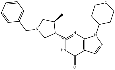 1,5-二氢-6-[(3S,4S)-4-甲基-1-苄基-3-吡咯烷基]-1-(四氢-2H-吡喃-4-基)-4H-吡唑并[3,4-D]嘧啶-4-酮 结构式