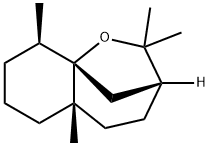 (3R)-2,2,5aβ,9β-Tetramethyl-3β,9aβ-methanodecahydro-1-benzoxepin 结构式