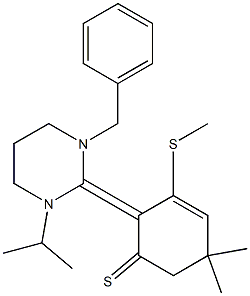 5,5-Dimethyl-2-[(1-benzyl-3-isopropylhexahydropyrimidin)-2-ylidene]-3-(methylthio)-3-cyclohexene-1-thione 结构式