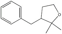 2,2-Dimethyl-3-phenylmethyltetrahydrofuran 结构式