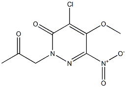 6-Nitro-4-chloro-5-methoxy-2-(2-oxopropyl)pyridazin-3(2H)-one 结构式