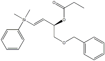 Propionic acid [(R,E)-1-(phenyldimethylsilyl)-4-(benzyloxy)-1-buten-3-yl] ester 结构式