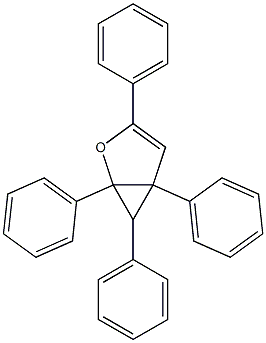 1,3,5,6-Tetraphenyl-2-oxabicyclo[3.1.0]hex-3-ene 结构式