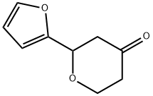 2-(furan-2-yl)oxan-4-one 结构式