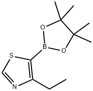 4-乙基-5-(4,4,5,5-四甲基-1,3,2-二氧杂硼戊烷-2-基)-1,3-噻唑 结构式