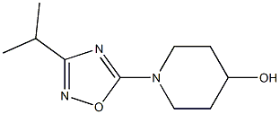 1-(3-isopropyl-1,2,4-oxadiazol-5-yl)piperidin-4-ol 结构式