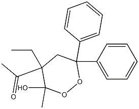 6,6-Diphenyl-4-acetyl-3-methyl-4-ethyl-1,2-dioxan-3-ol 结构式