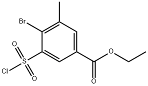乙基 4-溴-3-(氯磺酰)-5-甲基苯酸盐 结构式