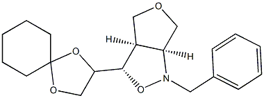 [3S,3aR,6aS]-3-[(R)-1,4-Dioxaspiro[4.5]decan-2-yl]tetrahydro-1-benzyl-1H,4H-furo[3,4-c]isoxazole 结构式