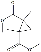 1,2-二甲基环丙烷-1,2-二羧酸二甲酯 结构式