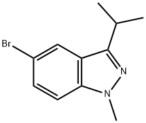 1H-Indazole, 5-bromo-1-methyl-3-(1-methylethyl)- 结构式