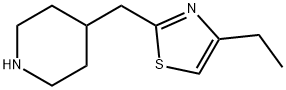 4-[(4-Ethyl-1,3-thiazol-2-yl)methyl]piperidine 结构式