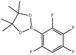 4,4,5,5-四甲基-2-(2,3,4,6-四氟苯基)-1,3,2-二氧硼烷 结构式