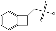 双环[4.2.0]八-1(6),2,4-三烯-7-基甲磺酰氯 结构式