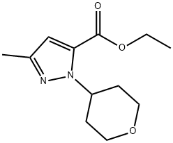 1H-Pyrazole-5-carboxylic acid, 3-methyl-1-(tetrahydro-2H-pyran-4-yl)-, ethyl ester 结构式