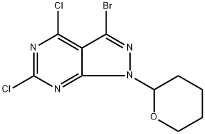 3-溴-4,6-二氯-1-(四氢-2H-吡喃-2-基)-1H-吡唑并[3,4-D]嘧啶 结构式