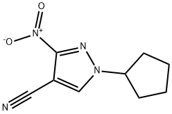 1H-?Pyrazole-?4-?carbonitrile, 1-?cyclopentyl-?3-?nitro- 结构式