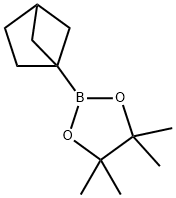 2-( 双环[2.1.1]己-1-基)-4,4,5,5-四甲基-1,3,2-二氧硼烷 结构式