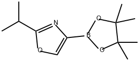 2-异丙基-4-(4,4,5,5-四甲基-1,3,2-二氧硼杂环戊烷-2-基)噁唑 结构式