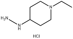 1-乙基-4-肼基哌啶三盐酸盐 结构式