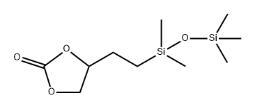 1,3-Dioxolan-2-one, 4-[2-(1,1,3,3,3-pentamethyl-1-disiloxanyl)ethyl]- 结构式