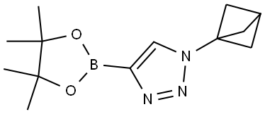 1-(bicyclo[1.1.1]pentan-1-yl)-4-(4,4,5,5-tetramethyl-1,3,2-dioxaborolan-2-yl)-1H-1,2,3-triazole 结构式