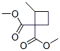 2-甲基环丁烷-1,1-二甲酸二甲酯 结构式