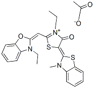 (5E)-3-ethyl-2-[(E)-(3-ethylbenzooxazol-2-ylidene)methyl]-5-(3-methylb enzothiazol-2-ylidene)-1-thia-3-azoniacyclopent-2-en-4-one acetate 结构式