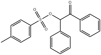 2-苯基-2-对甲苯磺酰氧基苯乙酮 结构式