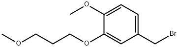 4-(Bromomethyl)-1-methoxy-2-(3-methoxypropoxy)benzene