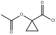 Cyclopropanecarbonyl chloride, 1-(acetyloxy)- (9CI) 结构式