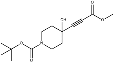 tert-butyl 4-hydroxy-4-(3-Methoxy-3-oxoprop-1-ynyl)piperidine-1-carboxylate 结构式