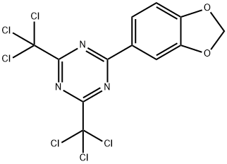 2-(1,3-苯并二氧戊环-5-基)-4,6-双(三氯甲基)-1,3,5-三嗪 结构式
