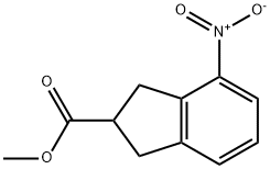 4-硝基-2,3-二氢-1H-茚-2-羧酸甲酯 结构式