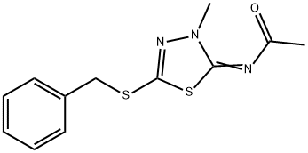 (E)-N-(5-(苯甲硫基)-3-甲基-1,3,4-噻二唑-2(3H)-亚基)醋胺石 结构式