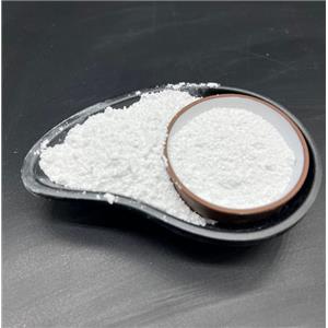 High content calcium fluoride powder