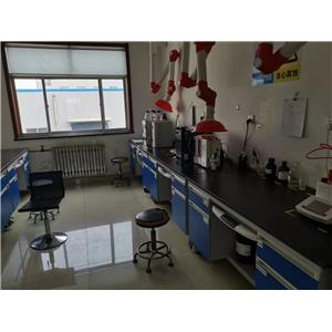 Tucatinib