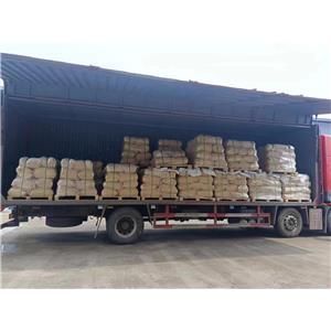 2-Ethylhexyl-2-cyano-3-(4-methoxyphenyl)-3-phenylprop-2-enoate