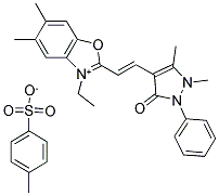 4-((3-ETHYL-5,6-DIMETHYL-2(3H)-BENZOXAZOLYLIDENE) ETHYLIDENE)-2,3-DIMETHYL-5-OXO-1-PHENYL-1,2-DIAZOLIUM TOSYLATE SALT 1:1 结构式