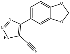 4-BENZO[D]1,3-DIOXOLAN-5-YL-1H-1,2,3-TRIAZOLE-5-CARBONITRILE 结构式