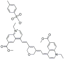 1-Ethyl-4-((E)-2-[5-((Z)-2-[1-ethyl-6-(methoxycarbonyl)-4(1H)-quinolinylidene]ethylidene)-2H-pyran-3(6H)-yl]ethenyl)-6-(methoxycarbonyl)quinolinium 4-methylbenzenesulfonate 结构式