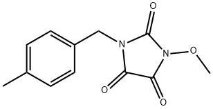 1-甲氧基-3-(4-甲基苄基)咪唑烷-2,4,5-三酮 结构式