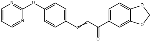 (E)-1-(苯并[D][1,3]二氧戊环-5-基)-3-(4-(嘧啶-2-基氧基)苯基)丙-2-烯-1-酮 结构式