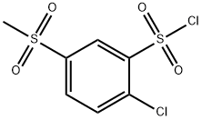 2-氯-5-甲磺酰苯-1-磺酰氯化 结构式